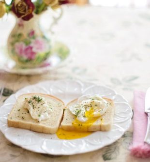 Brunch i Aalborg: En Kulinarisk Oplevelse for Eventyrrejsende og Backpackere